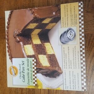 Checkerboard Cake Pan Set - Multi-Flavoured/Coloured Cakes 3 Pans + Divider Ring